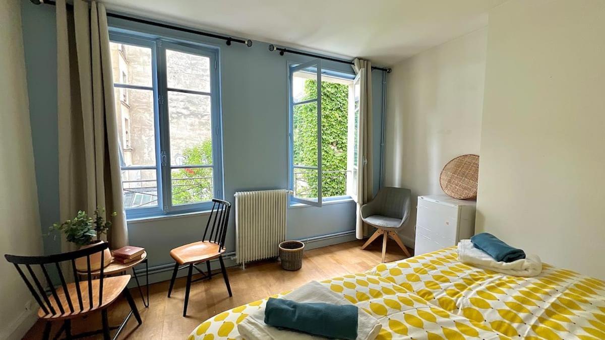 Superbe Maison Pres Du Sacre Coeur Parijs